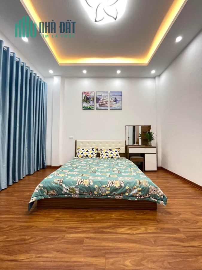 Bán nhà phố Ngụy Như Kon Tum, Thanh Xuân 100m, mt 6m. Giá: 25.5 tỷ