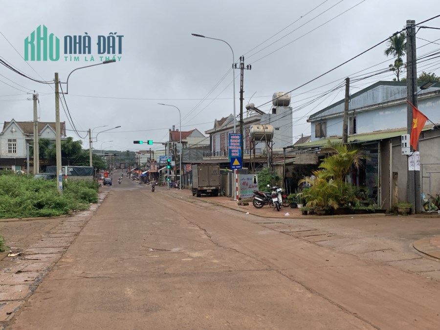 Bán đất khu chợ Phú Lộc -  Đắk Lắk giá 780 triệu/nền bao thủ tục
