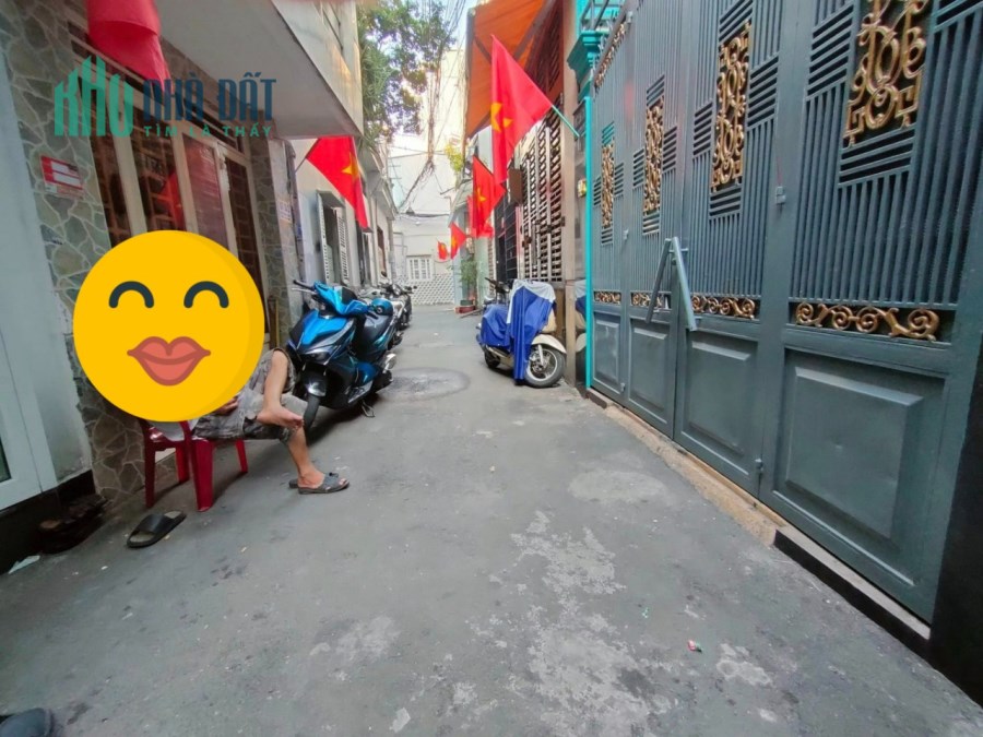 Giá tốt Tân Bình, Hẻm 3m, P10 giáp Q10, 3 tầng, 21m2 nhỉnh 2 tỷ