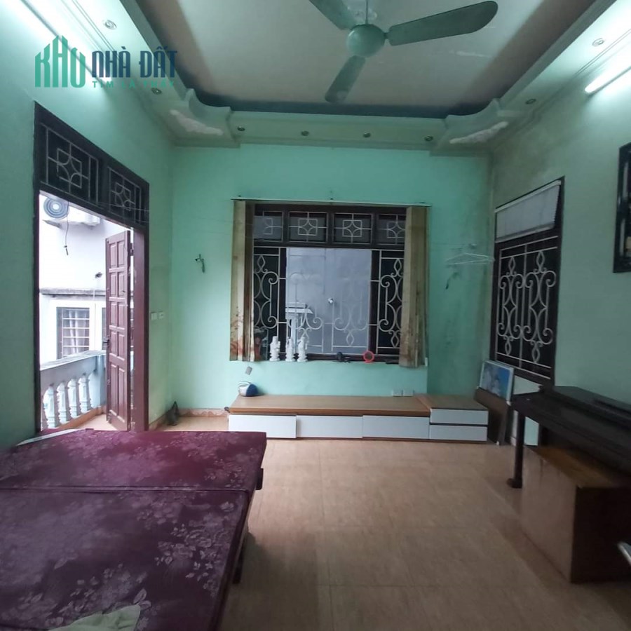 Bán nhà riêng phố Trương Định Hoàng Mai. DT 46m/4tầng/MT4.3m/ 3.15tỷ. Ôtô đỗ cổng, pháp lý chuẩn