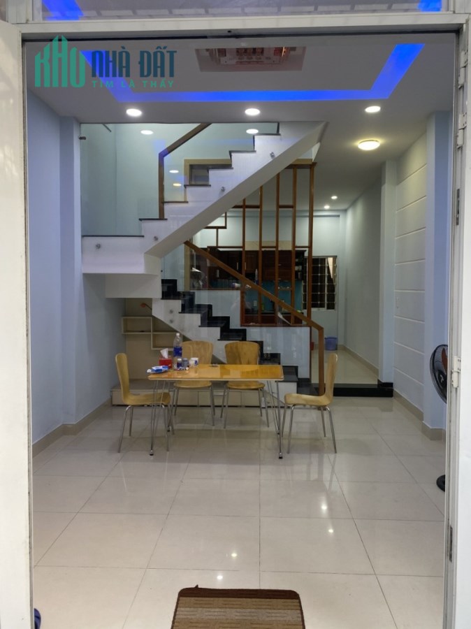 BÁN NHÀ MẶT TIỀN PHÚ NHUẬN 50M2 NỞ HẬU 4.4M 3 TẦNG KINH DOANH ĐỈNH HAI BÀ TRƯNG  8.7 TỶ.