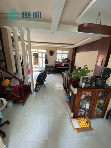Bán Nhà Trần Xuân Soạn Quận 7 - 2 Mặt Tiền trước sau - 46m2 - 3PN - Sát Quận 4