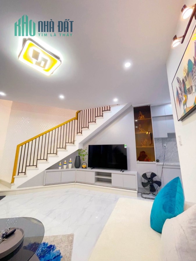 THANH KHÊ-BÁN NHÀ ĐẸP KIỆT OTO TRẦN CAO VÂN-51M2-2T-NGANG GẦN 5M-NHỈNH 3 TỶ-0905891799