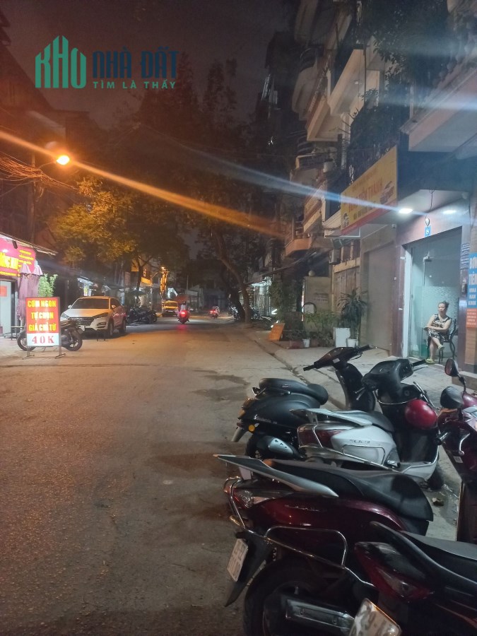 Nhà 6 Tầng đang KD rất tốt, Bán Luôn 17,2 tỷ Mặt Ngõ Lương Định Của, Sđcc
