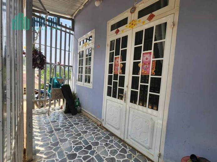 ( Gấp quá rồi ) Giảm chỉ còn 2 tỷ - Sở hữu căn nhà view đẹp hẻm ô tô Hùng Vương, Đà Lạt