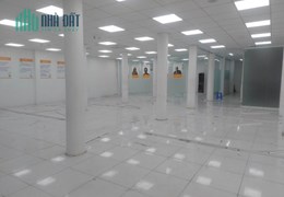 CHO THUÊ - 280M2 SÀN - TẦNG 3 - MẶT PHỐ THÁI HÀ - 15$/M2/THÁNG