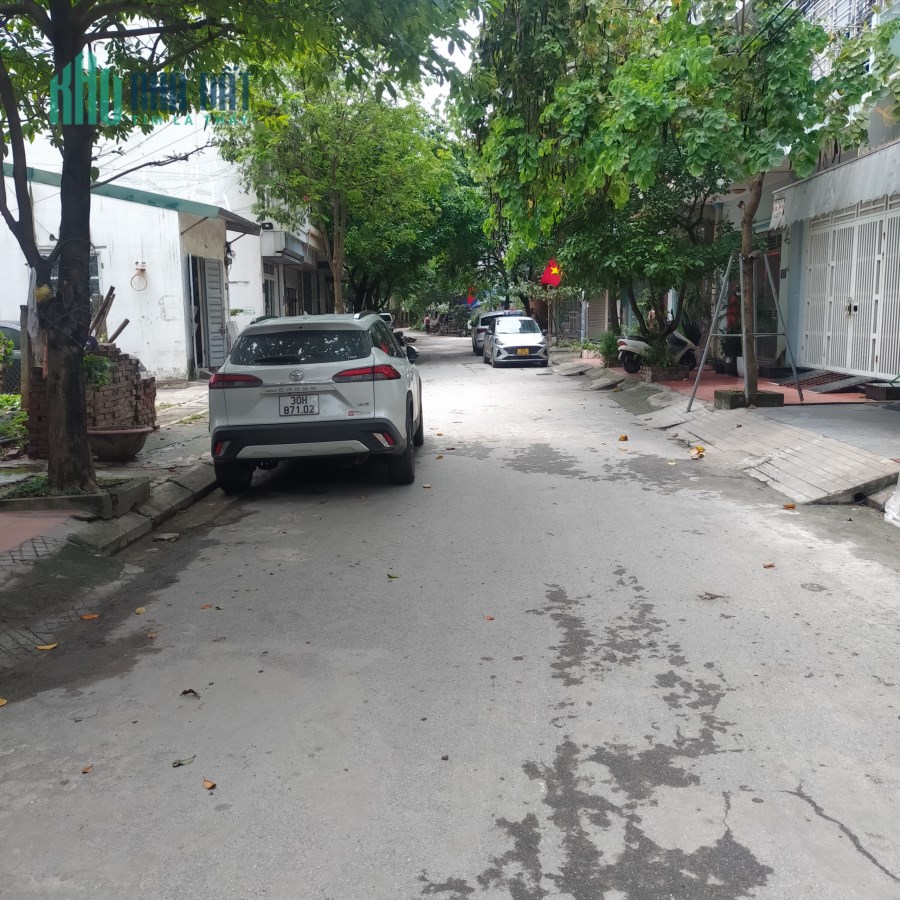Siêu phẩm Hà Đông phân lô vỉa hè Lê Trọng Tấn 52m2 MT4m chỉ 8.5 tỷ thang máy kinh doanh