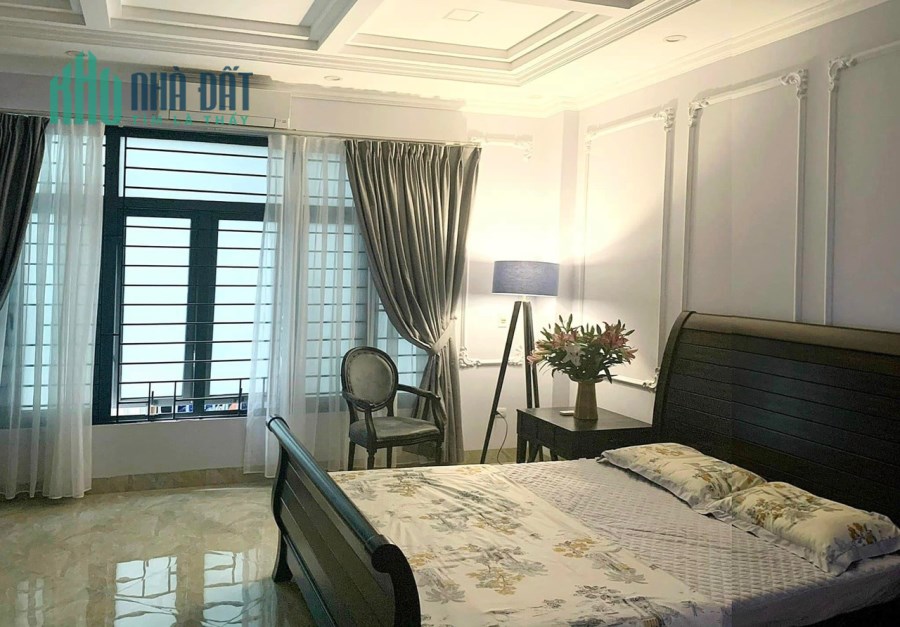 Siêu mẫu Đống Đa 45m * 5t - 2 thoáng - nhà đẹp full nội thất - nhỉnh 7 tỷ - Ở ngay.