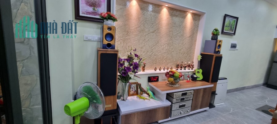ÂU CƠ - NHÀ MỚI TINH - FULL NỘI THẤT - KHU TÂY THUÊ NHIỀU - 5 TẦNG - CHỈ HƠN 4 TỶ