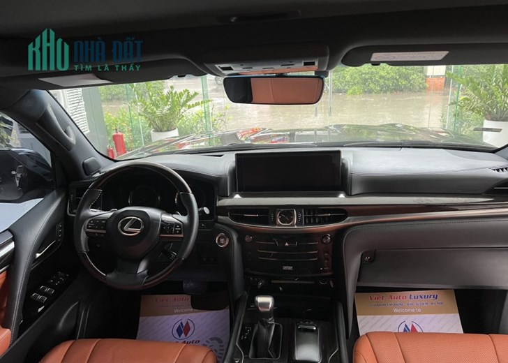 Cần bán xe Lexus lx570 sản xuất 2016 Vietauto luxury 134 Phạm Văn Đồng,Xuân Đỉnh,Bắc Từ Liêm,Hà Nội