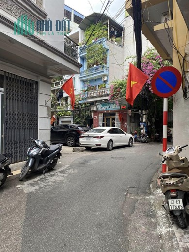 Bán Nhà Q. Đống Đa_ Linh Quang, ô tô tải đỗ cửa,Dt 45m, 4t, giá 4 tỷ 59.
