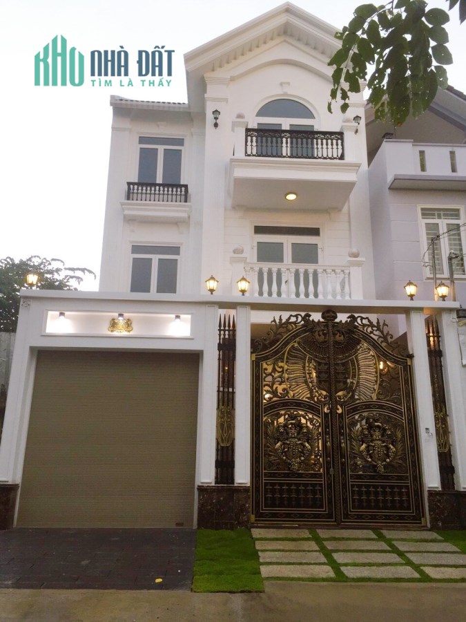 Chỉ 12,9 tỷ tậu Biệt thự bự thiệt bự siêu sang, siêu xịn, siêu đẳng cấp Bình Chánh, giá quá hời