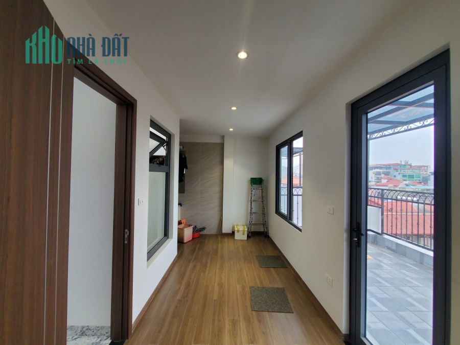 THÁI HÀ - PHÂN LÔ Ô TÔ 7 CHỖ VÀO NHÀ - 7 TẦNG THANG MÁY - THÔNG SÀN KD - VĂN PHÒNG - GIÁ THỎA