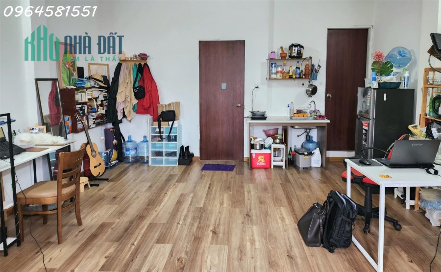 Mình cần pass phòng 40m2 nội thất cơ bản trong khu The lakeview city