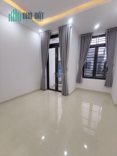 XE HƠI VÀO NHÀ - THẠNH LỘC QUẬN 12, 61M2, 2 TẦNG BTCT, KHU DÂN TRÍ - 5 PHÚT QUA GÒ VẤP - CHỈ HƠN 3
