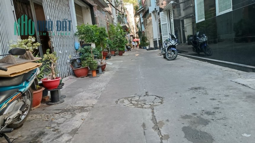 Bán nhà Trần Bình Trọng, phường 4 Quận 5, Hẻm xe hơi, 70m2 chỉ 12 tỷ