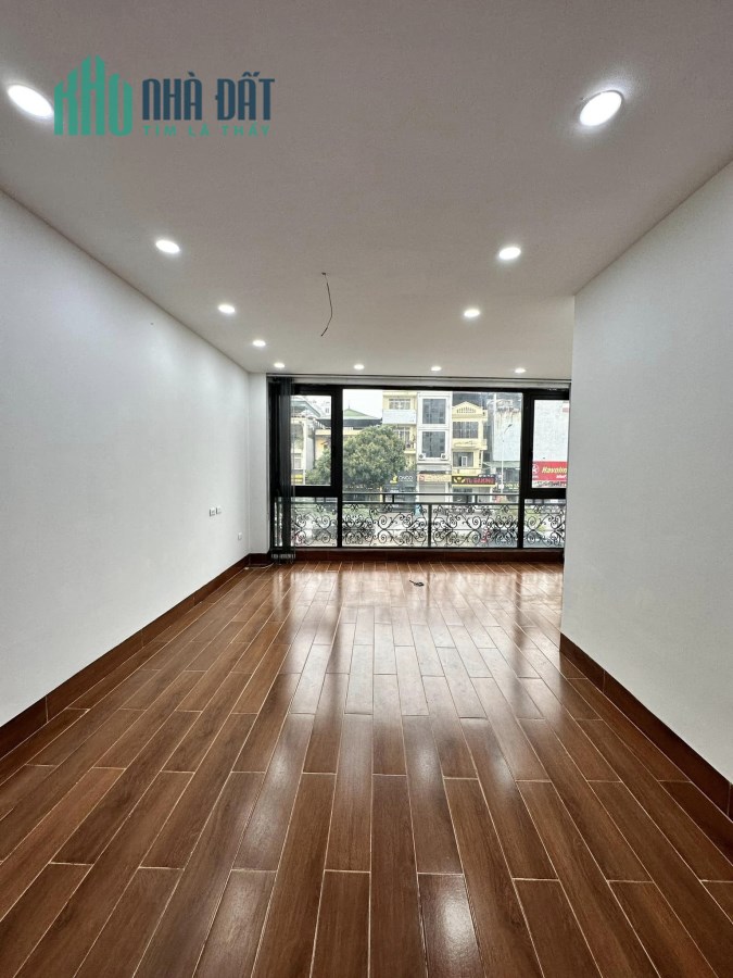 Bán ngôi nhà 86m2 phố An Dương, Tây Hồ Gara 2 Ô tô tránh Kinh doanh vô đối Không có nhà thứ 2 10.9