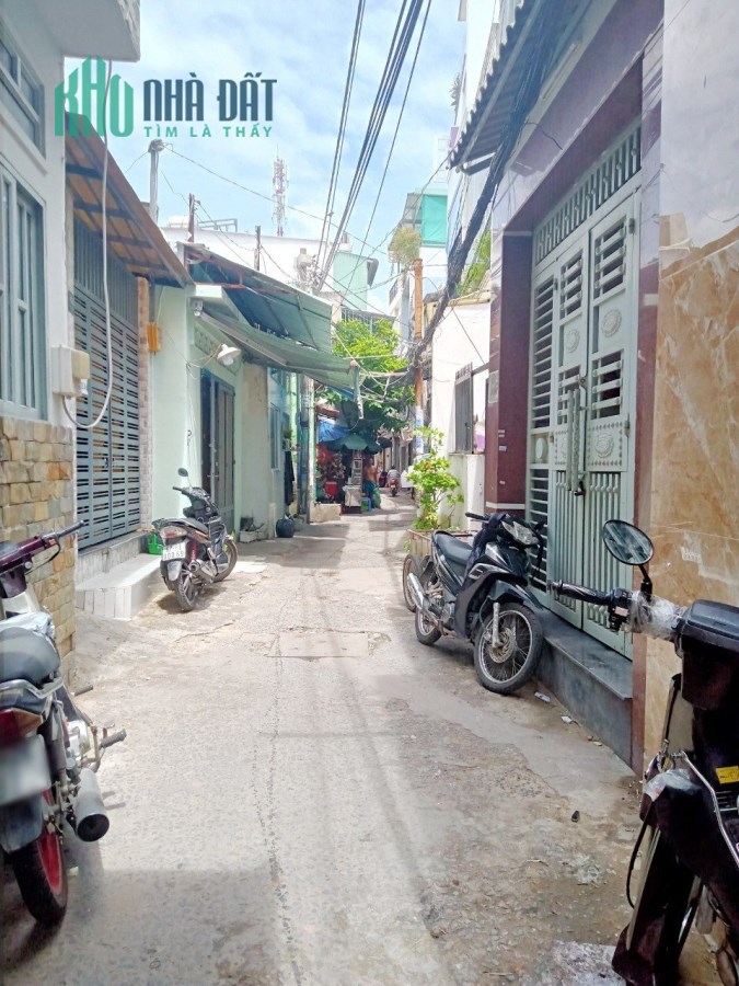 Nhà bán mới 2 Tầng hẻm thông đường 84 Cao Lỗ P4Q8 - 4 Tỷ 860