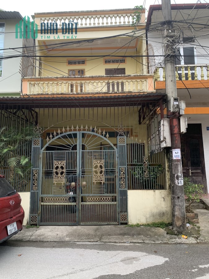 Chính chủ cần bán nhanh căn nhà 2 tầng Mặt Phố thuộc  Tổ 12 - Phường Hợp Giang - TP Cao Bằng - Tỉnh