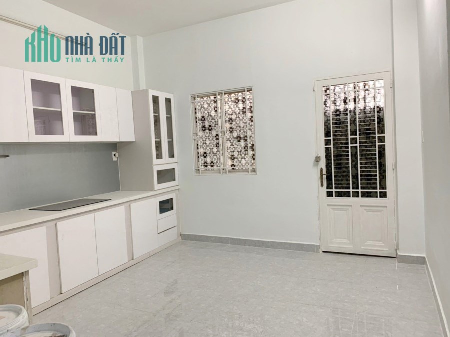 Cho thuê NNC 4 tầng, 2 mặt hẻm, ôtô tới nhà đường Dương Bá Trạc P1Q8. Giá 21 triệu