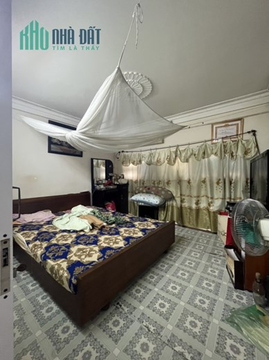 Cực HIẾM. Bán nhà ô tô tránh-đỗ cửa, Trần Phú-Hà Đông 4 tầng 4  chỉ hơn 4 tỷ. 0984284567.