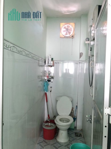 Nhà 3 tầng đường Lưu Quý Kỳ P10.Q8. Giá 2,89 tỷ TL