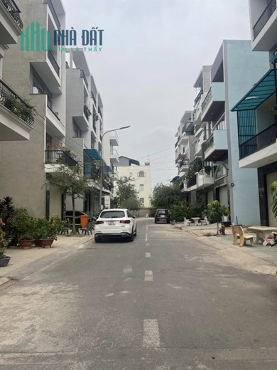 KHU VIP PHÂN LÔ - ĐƯỜNG 8M Ô TÔ QUAY ĐẦU THẠNH LỘC QUẬN 12 - NGANG 5 HIẾM, 4 TẦNG, 4 PN, KHU DÂN