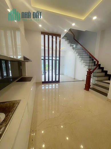 KHU VIP PHÂN LÔ - ĐƯỜNG 8M Ô TÔ QUAY ĐẦU THẠNH LỘC QUẬN 12 - NGANG 5 HIẾM, 4 TẦNG, 4 PN, KHU DÂN