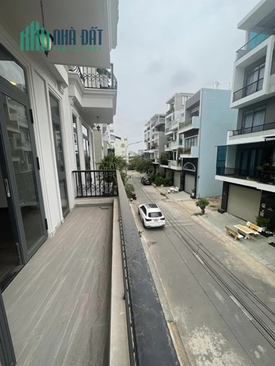 KHU VIP PHÂN LÔ - ĐƯỜNG 8M Ô TÔ QUAY ĐẦU THẠNH LỘC QUẬN 12 - NGANG 5 HIẾM, 4 TẦNG, 4 PN, KHU DÂN