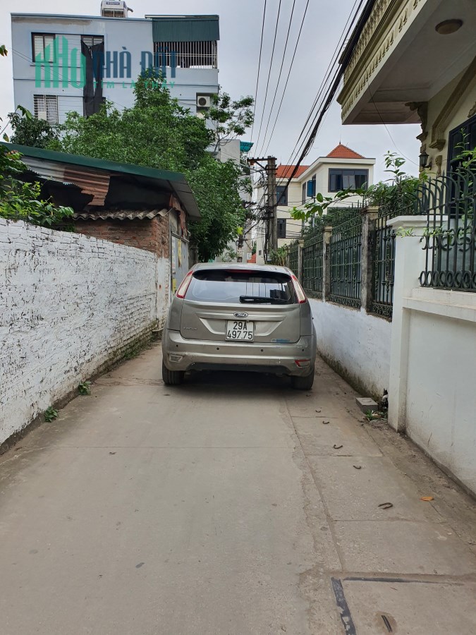 [Nhà gần chợ!] Chỉ từ 2 tỷ có ngay nhà Kim Chung Yên Vĩnh- ngõ trước nhà rộng 3m, ô tô gần
