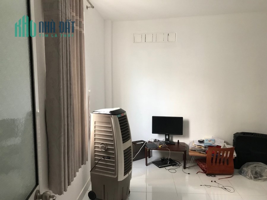 Lô góc 1/ Lê Quang Định Bình Thạnh 56m2 ngang 4m chỉ 7tỷ2