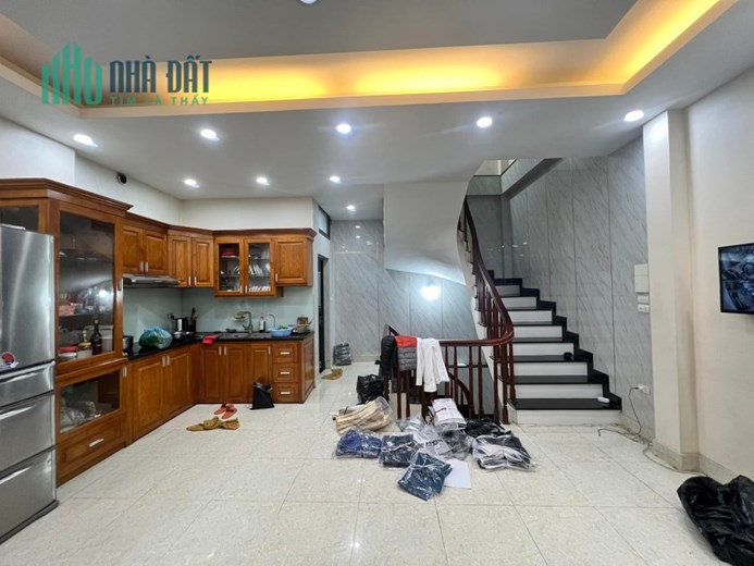 NHÀ MẶT PHỐ-VỈA HÈ-NỞ HẬU-KINH DOANH SẦM UẤT-81M 19TỶ-VĨNH HƯNG HOÀNG MAI