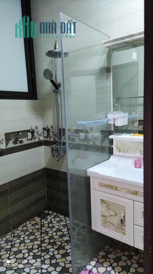BÁN NHÀ  NGUYỄN VĂN CỪ-  SỔ PHÂN LÔ - HIẾM - NHÀ ĐẸP Ở NGAY- CÁCH Ô TÔ 20M  - 50M RA MẶT PHỐ - CHỦ