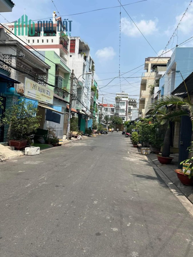 BÁN NHÀ MẶT TIỀN ĐS27 TÂN QUY. Q7 KHU VỰC KD ĐA NGÀNH NGHỀ. 4 TẦNG FULL NÔI THẤT CAO CẤP NHỈNH 9 Tỷ