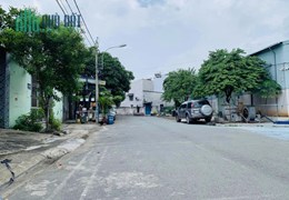 Cần vốn bán gấp nhà xưởng diện tích 186m2 đường Lê Văn Khương , phường Hiệp Thành , quận 12, TPHCM