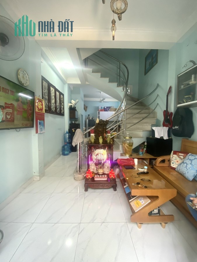 Bán nhà hẻm 4m Lương Hữu Khánh Phạm Ngũ Lão Quận 1 xây 4 tầng BTCT giá 6.2  tỷ (giảm giá)