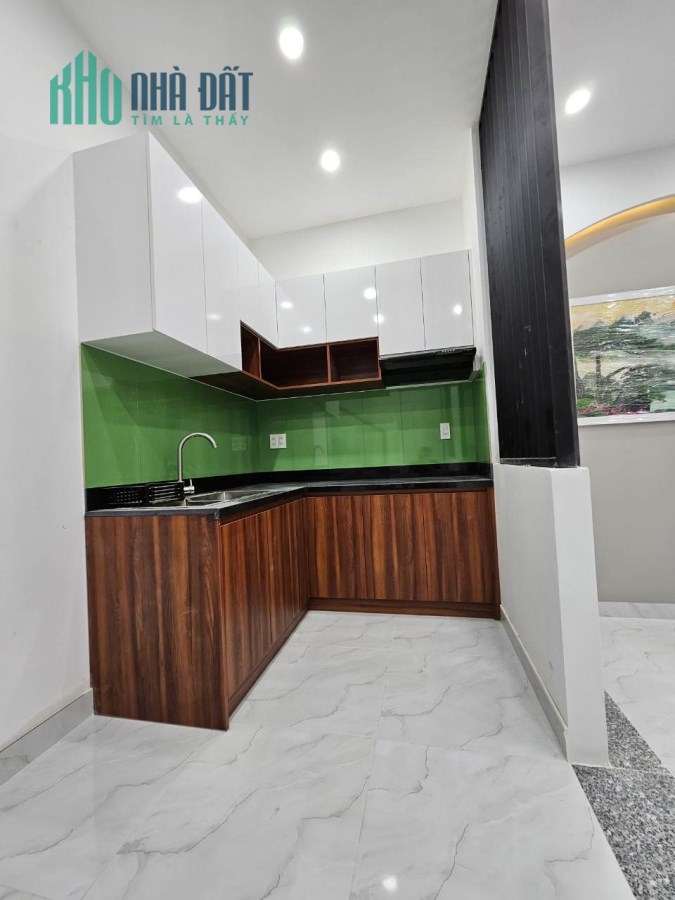 Nhà mới Cao Thắng,Phú Nhuận,33m2 sát bên chợ Phú Nhuận.Lh Công 0909048***