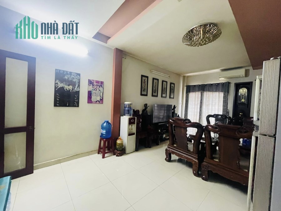 Hoàng Hoa Thám - Phường 13 - Tân Bình