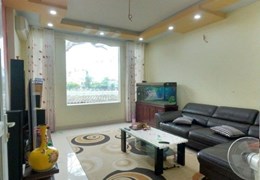 Bán nhà ngõ 33 Chu Văn An, 45m 4 tầng ngay gần Hồ, GIÁ 2.65 tỉ độc lập dân xây