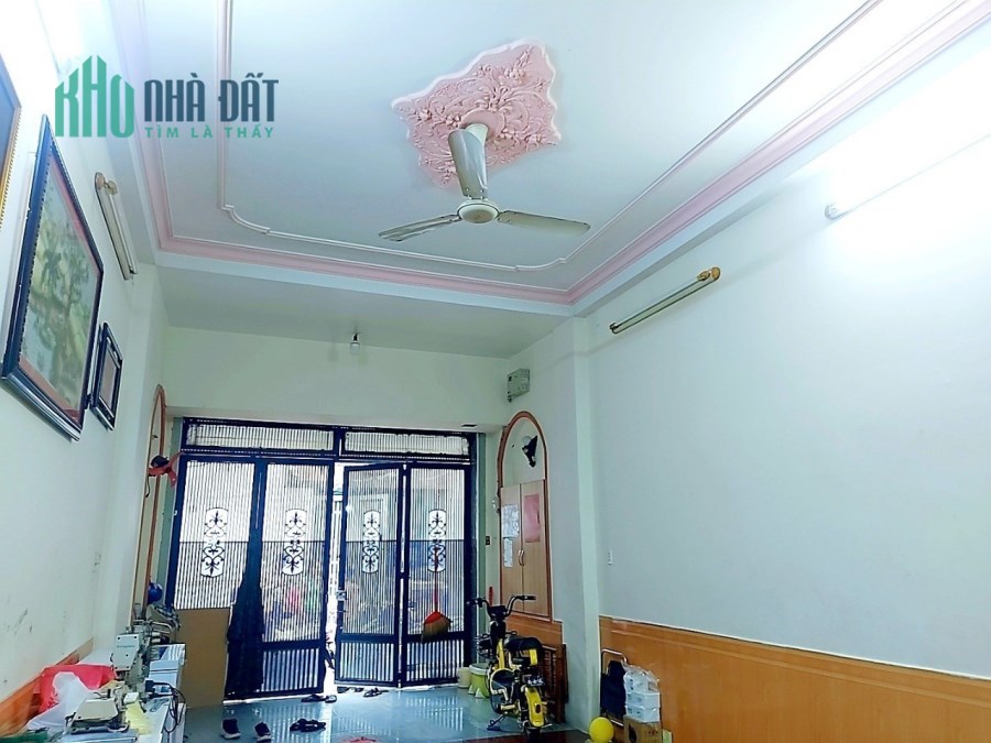 Bán Gấp Nhà Tân Sơn Nhì Tân Phú 60m2 Hẻm xe tải đỗ cửa 4 tầng đúc BTCT Chỉ 5 x tỷ