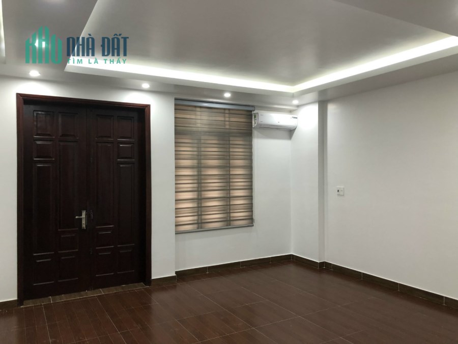 Bán nhà mặt đường Dân Lập - Lê Chân, 96m 4 tầng độc lập GIÁ 9.5 tỉ ngay Cổng Đại Học