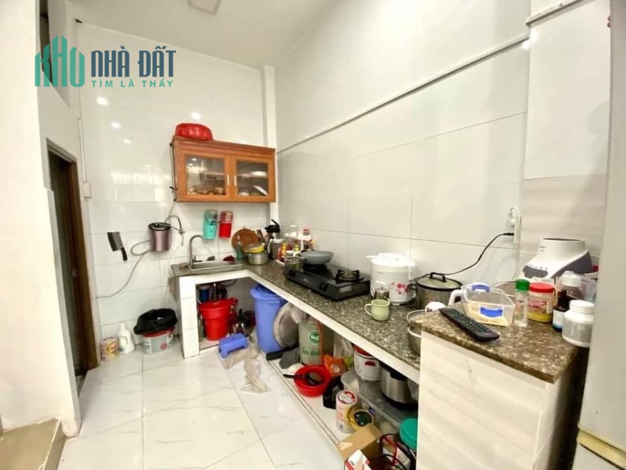 nhà NƠ TRANG LONG BÌNH THẠNH 40M 2 Tầng 5,5 tỷ . xe tải đỗ cửa