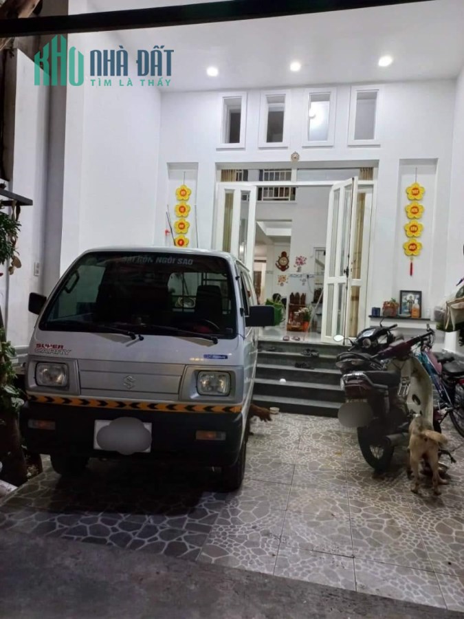 Chuyển nhượng nhà hẻm 520 Quốc Lộ 13 Hiệp Bình Phước 119 m  tổng  11 PN