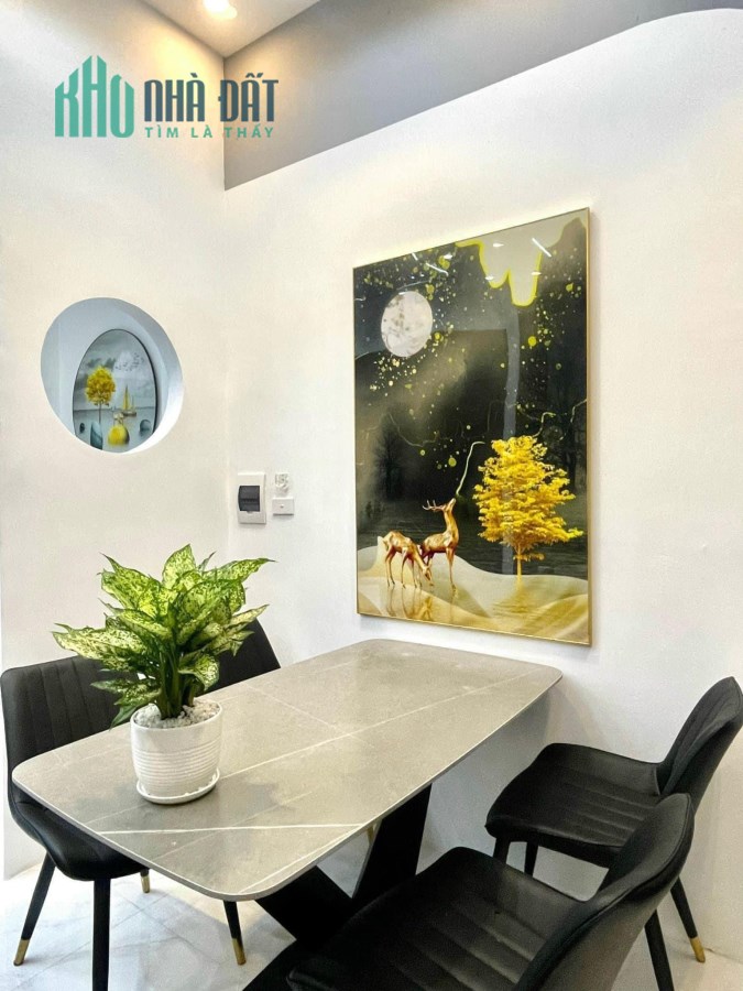 Bán nhà Yên Hòa, 40m x 4 tầng, lô góc, ô tô đỗ cổng, nhà đẹp, 5.3 tỷ