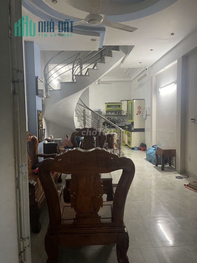 Cho thuê nhà mặt phố 61 đường số 30, Phường 10, Quận 6, TPHCM