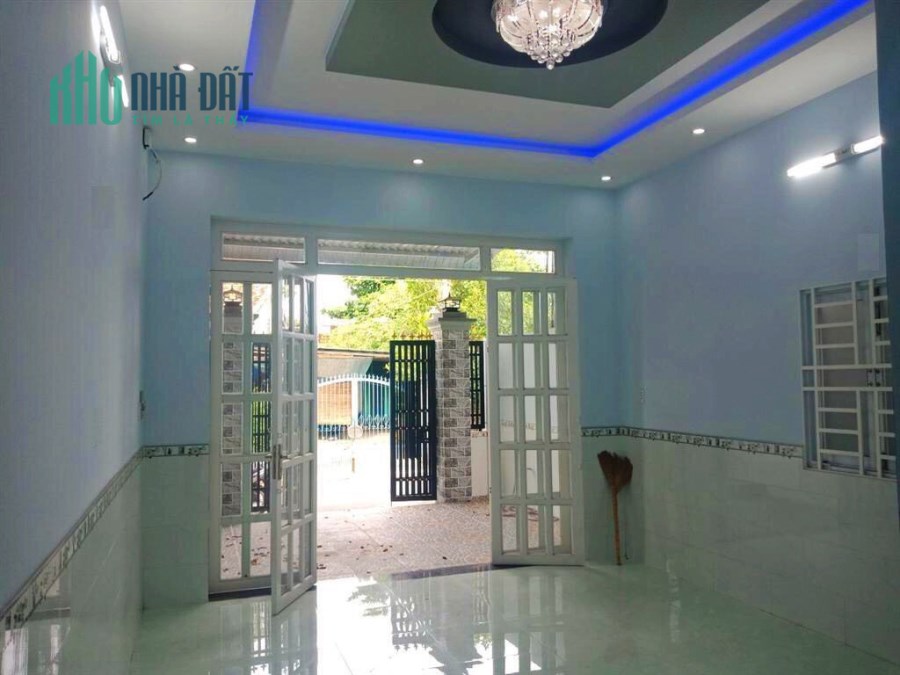 GIẢM 600 TRIỆU BÁN NHÀ SHR HÓC MÔN MT ĐƯỜNG NHỰA - XUÂN THỚI SƠN - 108m2 - NGANG 5M - NHỈNH 4 TỶ TL