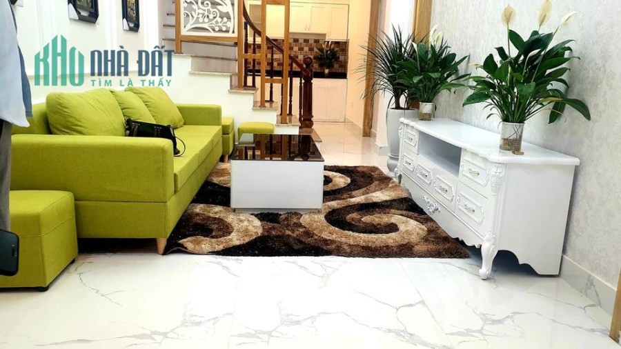 BÁN NHÀ HÀO NAM-PHÂN LÔ - ÔTÔ ĐỖ CỬA - NHÀ CỰC ĐẸP - FULL NỘI THẤT DT 38M2X4 TẦNG  (6,1TỶ) MẶT