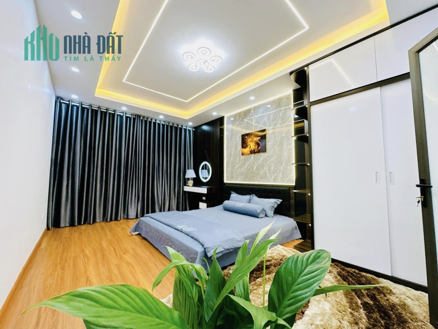 Bán Nhà Nhân Chính Quận Thanh Xuân, Ngõ rộng thênh thang, gần Phố. 49m x5 tầng. MT4m