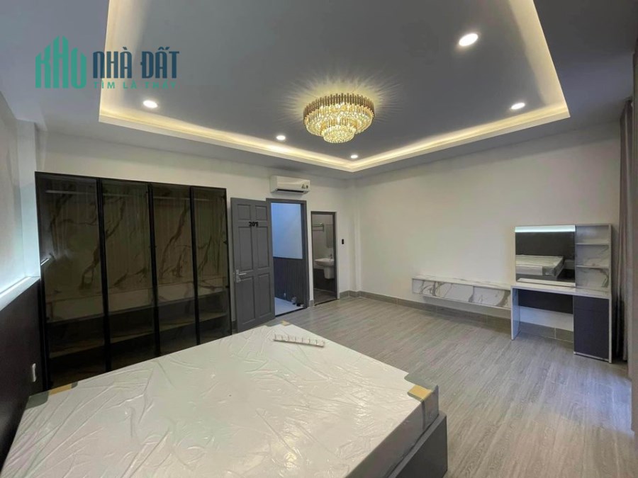 Nhà 5 Tầng Ngang Hơn 5m HXH Thiết Kế Hiện Đại - Kề Phú Mỹ Hưng - Quận 7