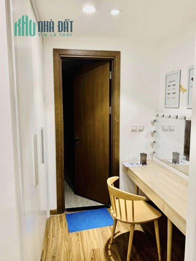 Chính chủ bán Chung cư Golden Palm 21 Lê Văn Lương, Thanh Xuân, 81m2, vị trí đẹp, view thoáng.